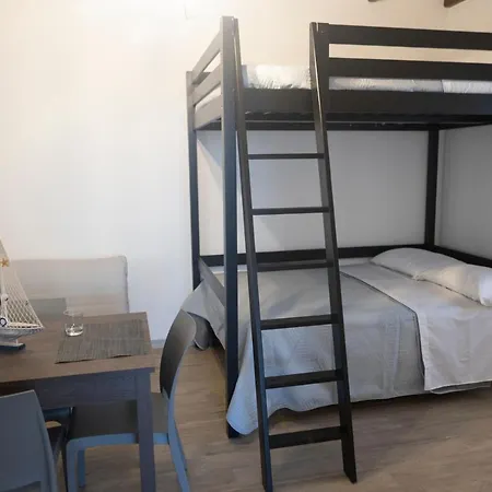 Aparthotel Mrbrown - Cinzia *