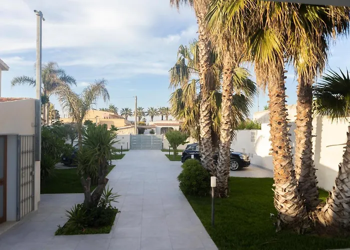 Mrbrown - Cinzia Aparthotel