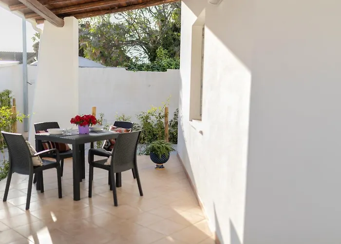 Mrbrown - Cinzia Aparthotel 4*
